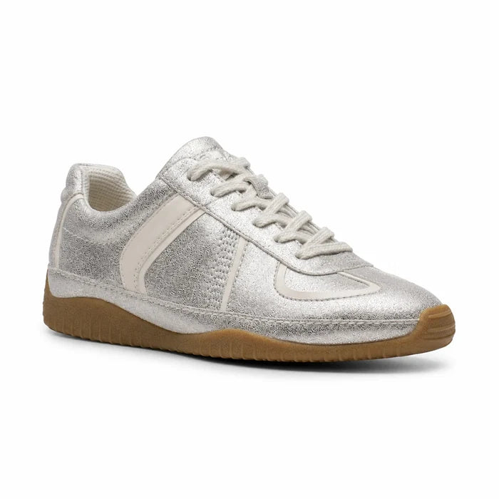 Clarks Meridor Lo women’s leather sneakers, metallic silver, lace-up front with gum rubber sole