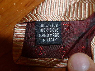 100% Silk Lavender Valentino Tie Made in Italy - Diamonds Sapphires Rubies Emeralds