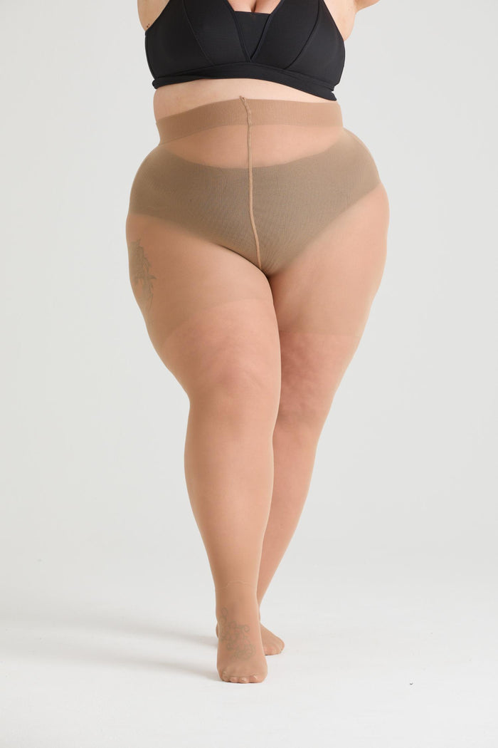 Danielle - Size G
