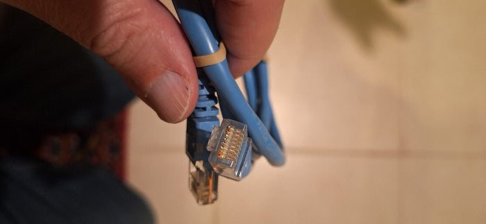 3ft Belkin Cat5e BluePatch Network Cable BOTH LATCHES BROKEN!!!!