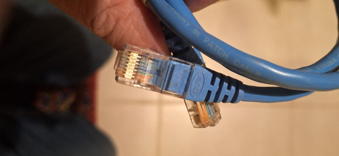 3ft Belkin Cat5e BluePatch Network Cable BOTH LATCHES BROKEN!!!!