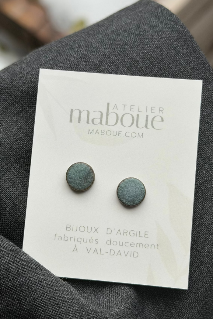 Bleu mat