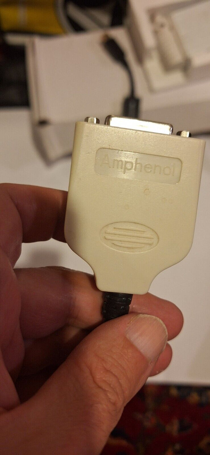 Amphenol DISPLAY PORT TO DVI-D ADAPTER