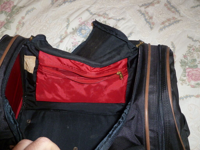 Authentic Lark Duffle Bag, Very Good Condition 23" Black, Canvas