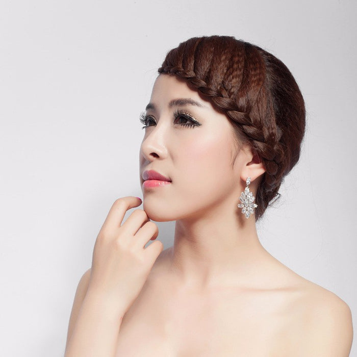 Beautiful CZ Diamond Necklace & Statement Earrings - The Wedding Garter