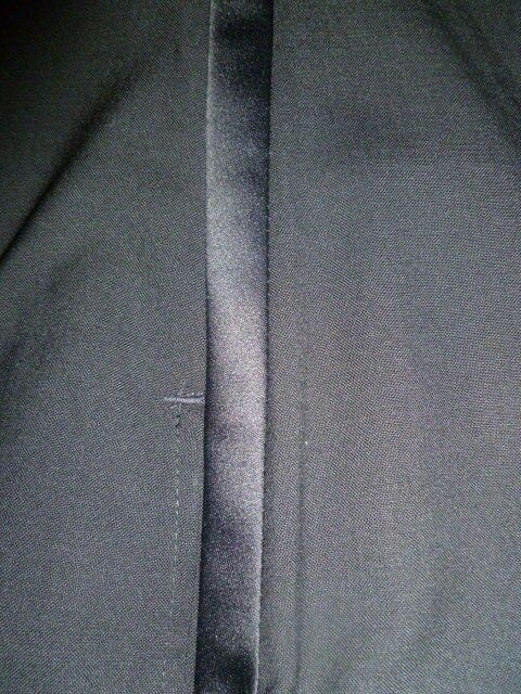 Bill Blass Today's Man Tuxedo Size 40 Pant Size 32/30 Made in USA 100% Wool