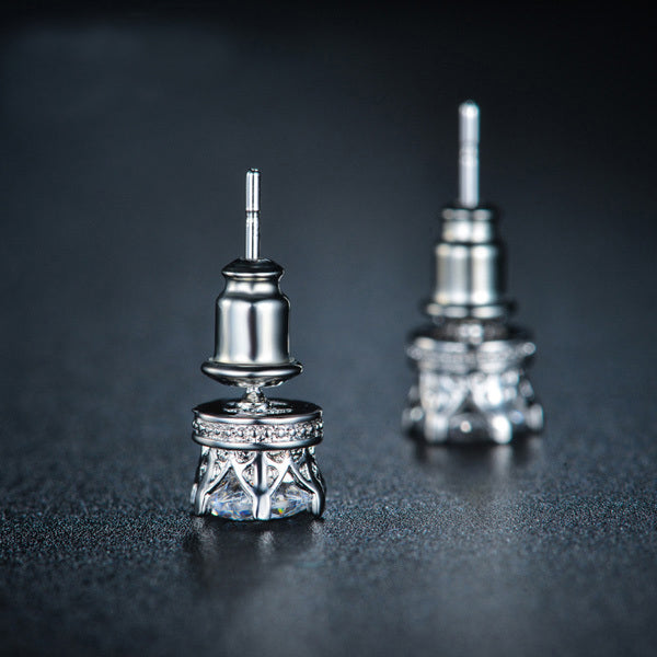 Crown Shaped 0.75 CT Zirconia Diamond Stud Earrings - The Wedding Garter