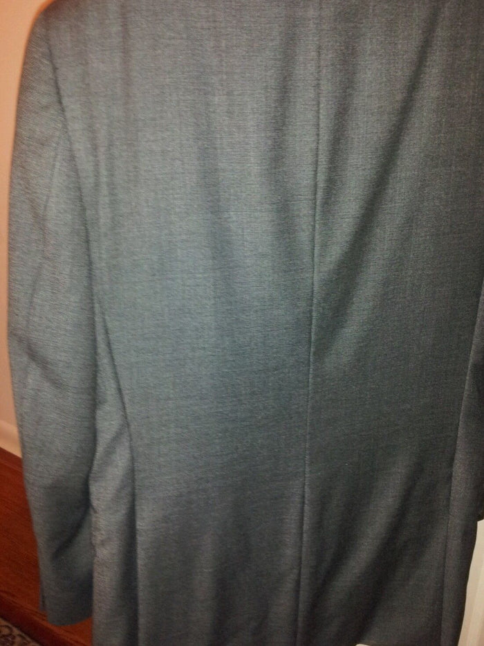 Daniel Cremieux Suit Size 38 100% Wool Gray Inseam 30 with Loro Piana Fabric - Diamonds Sapphires Rubies Emeralds
