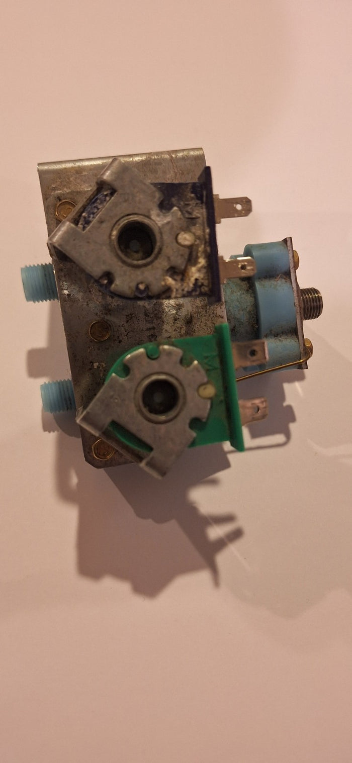 47199000