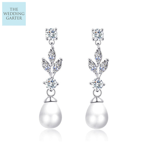 diamond and pearl drop earrings