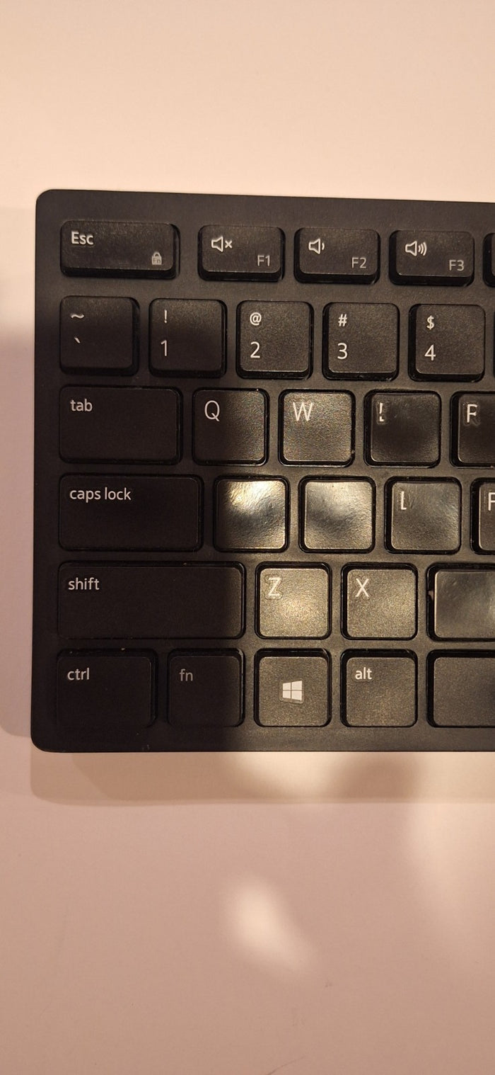 46976384