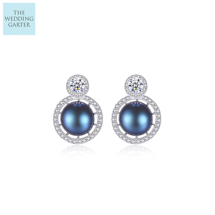 black pearl stud earrings