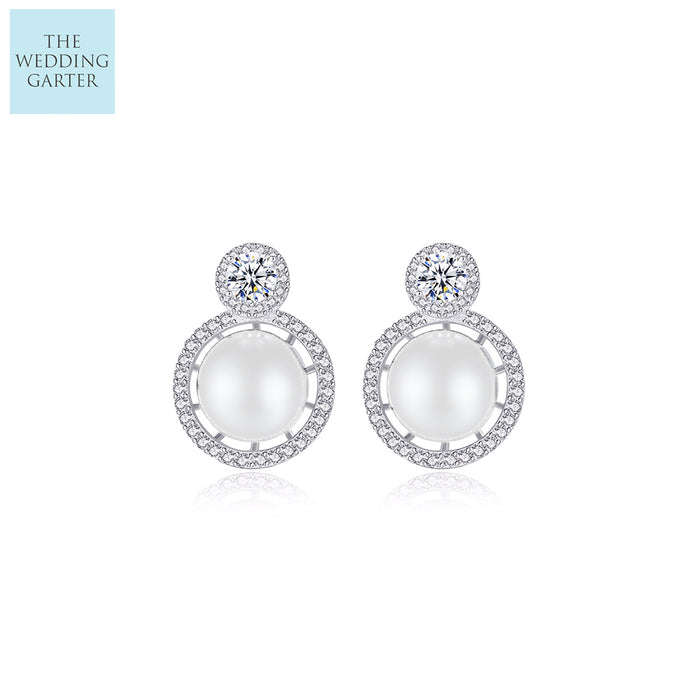 Devine Black Freshwater Pearl Stud Earrings For Brides - The Wedding Garter