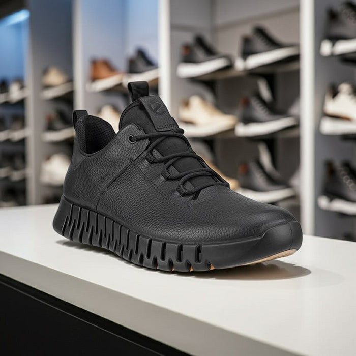 Men's black lace-up outdoor sneakers with grippy lug sole