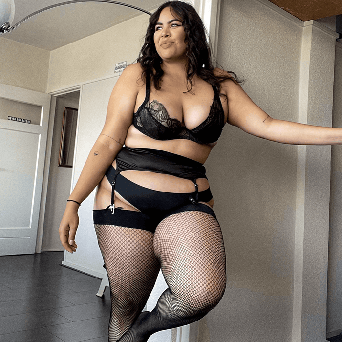 Fishnet Stockings - Snag