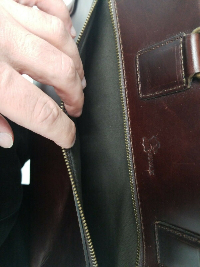 Fivax Leather Laptop Bag with Extremely Fine, Smooth, Leather, leather aroma - Diamonds Sapphires Rubies Emeralds