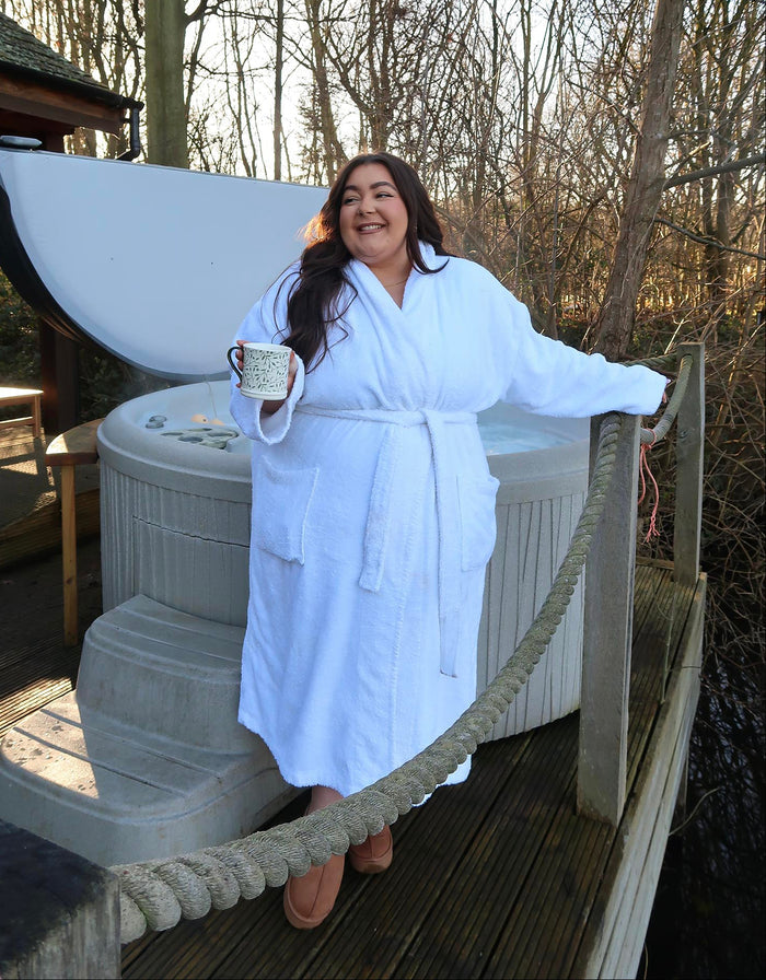 Floof Bath Robe - White