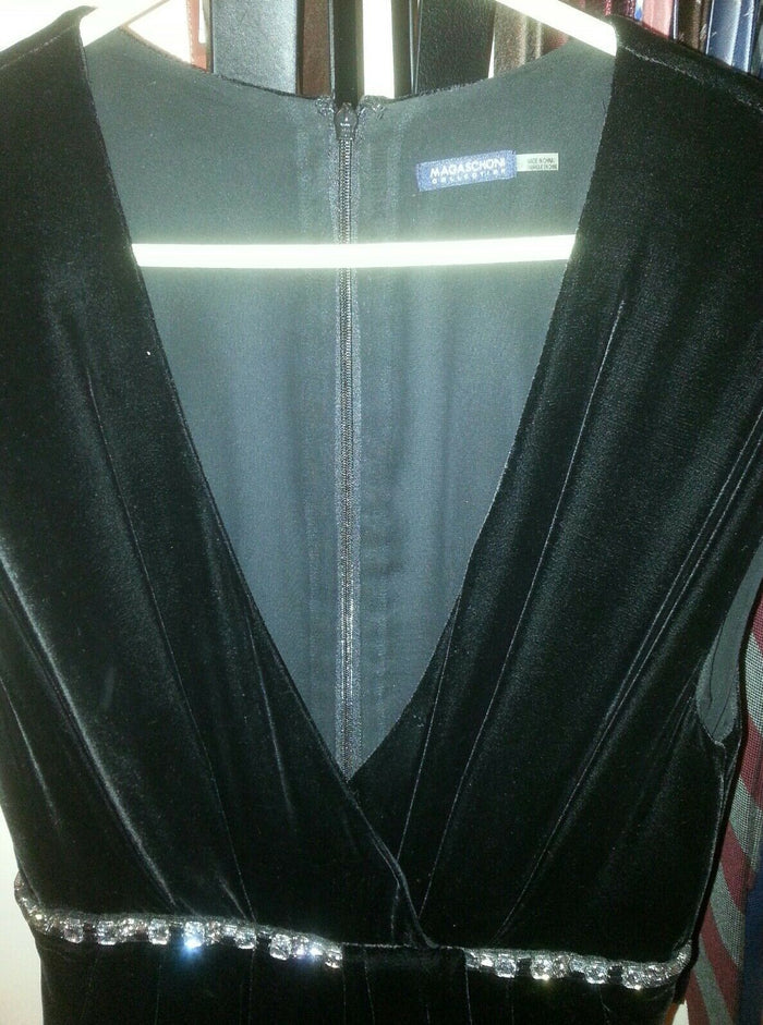Ladies black velvet Magaschoni Collection cocktail dress with rhinestones size 6 - Diamonds Sapphires Rubies Emeralds
