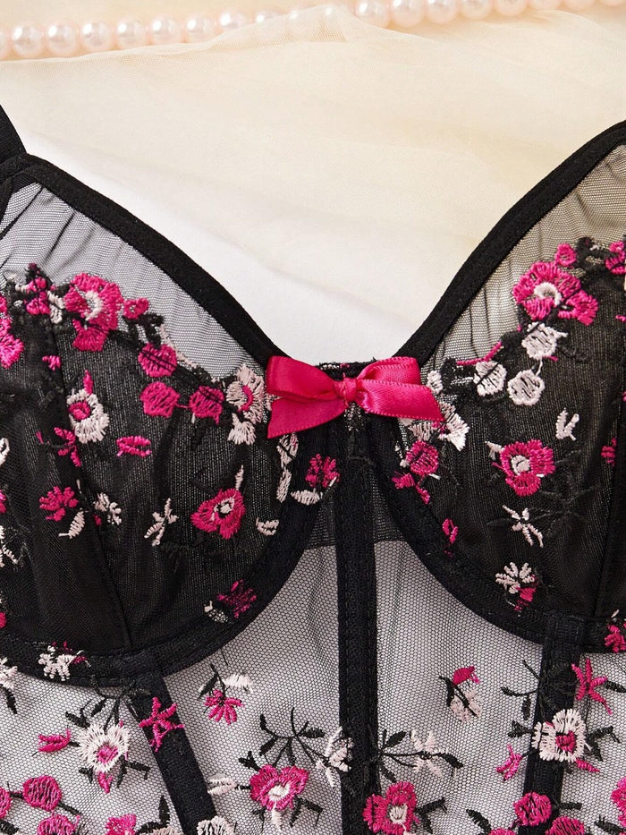 Ladies’ Flowers Embroidery Mesh Lingerie Set