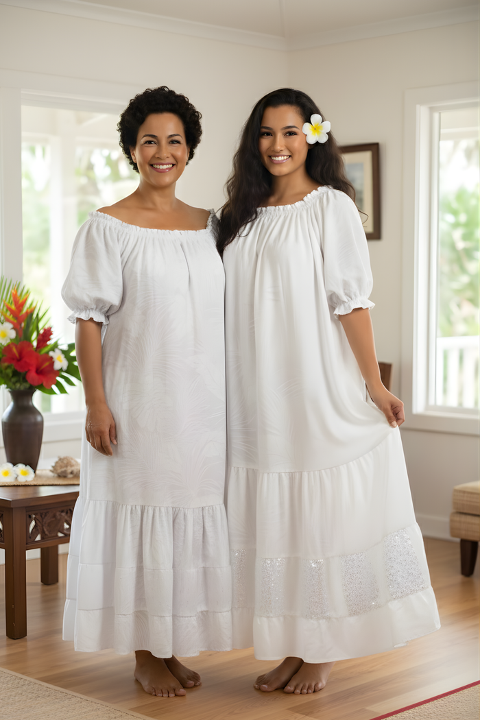 Lilia White Muʻumuʻu