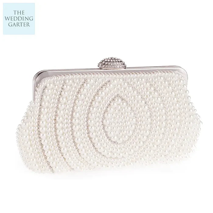 PEARL EVENING CLUTCH