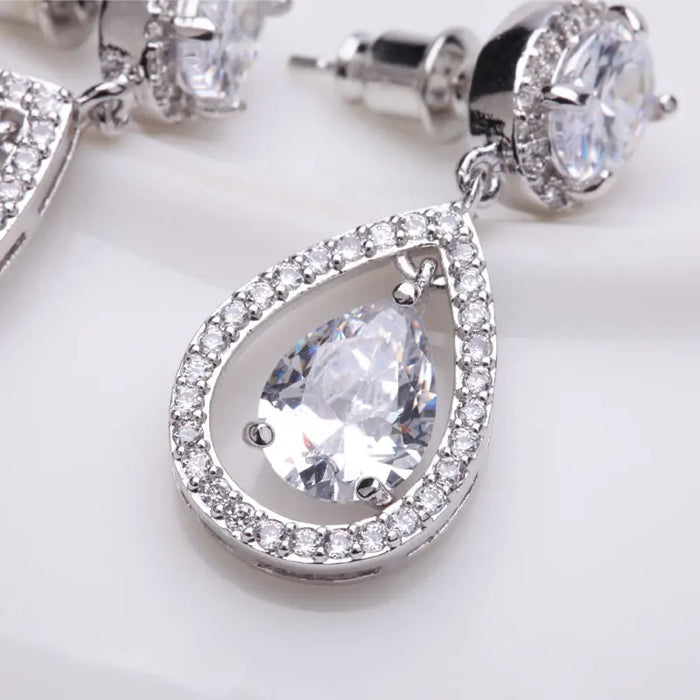 Luxury Water Drop Cubic Zirconia Women's Bridal Earrings - The Wedding Garter