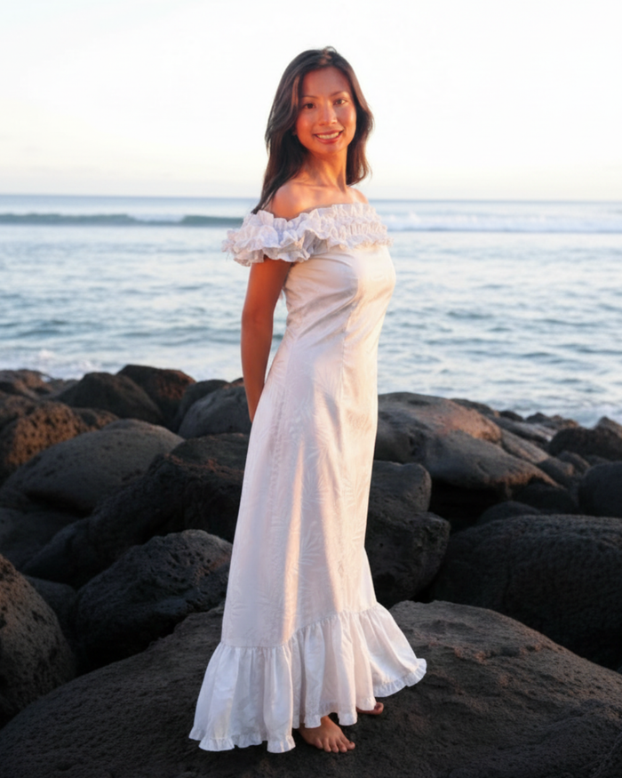 Mālie Holokū Mu'umu'u