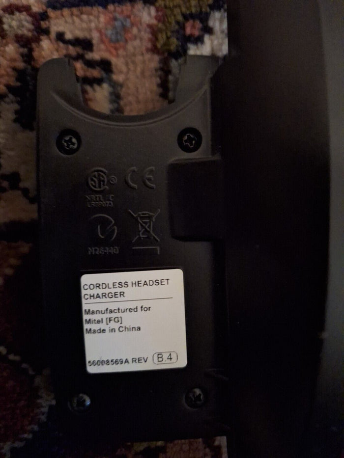 MITEL CORDLESS HEADSET CHARGER MISSING 1 SCREW 56008569A
