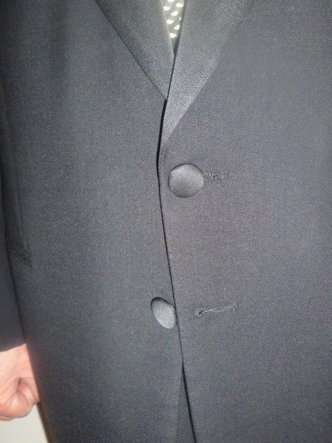 Neiman Macus Assets by Andrew Fezza 100% Virgin Wool Size 42 Short Tuxedo - Diamonds Sapphires Rubies Emeralds