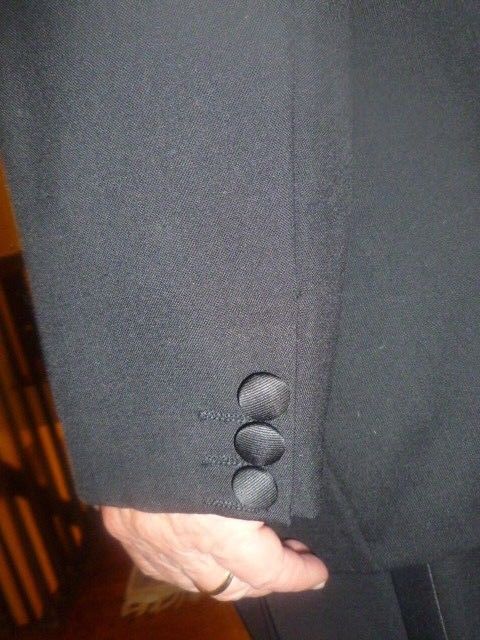 Neiman Macus Assets by Andrew Fezza 100% Virgin Wool Size 42 Short Tuxedo - Diamonds Sapphires Rubies Emeralds