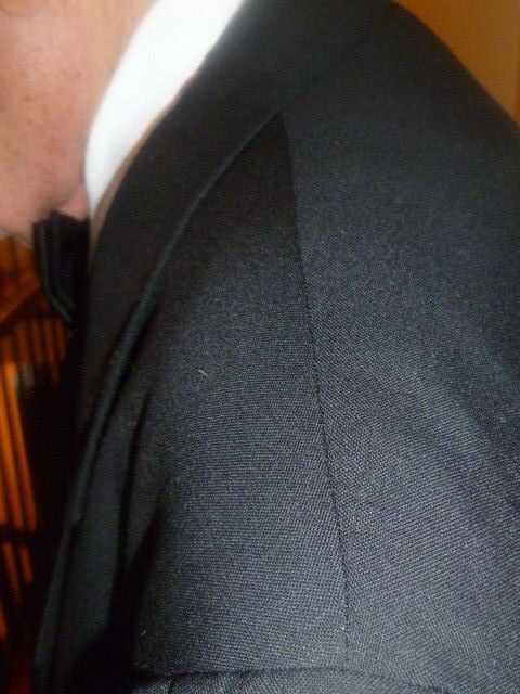 Neiman Macus Assets by Andrew Fezza 100% Virgin Wool Size 42 Short Tuxedo - Diamonds Sapphires Rubies Emeralds