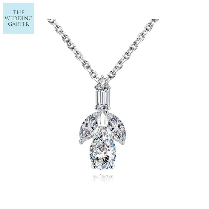 oval shape crystal pendant necklace