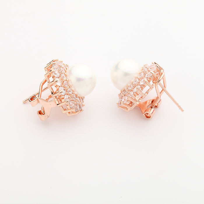 Romantic CZ Diamond & Pearl Women's Stud Earrings - The Wedding Garter