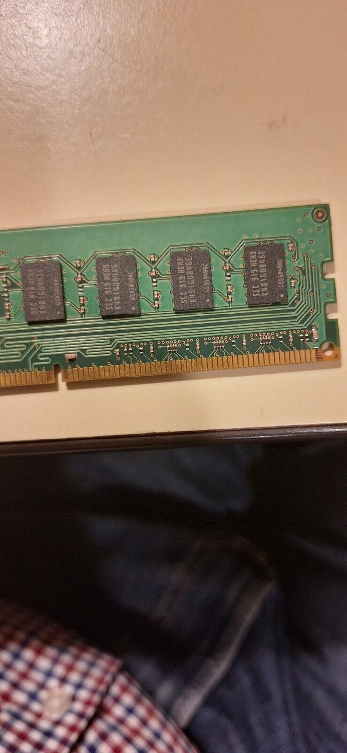Samsung 2GB 2Rx8 PC3 -10600U M378B5673EH1-CH9 0921