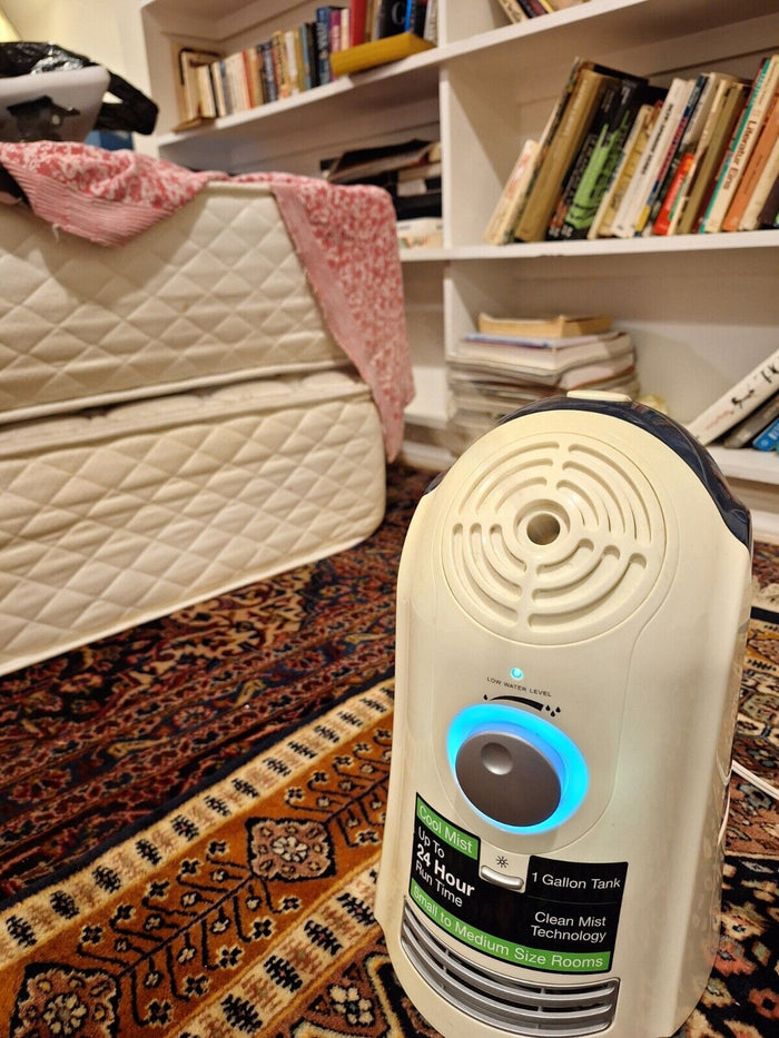 Sharper Image Cool Mist Ultrasonic Humidifier EVHD10C WORKS BUT MAKES LOUD NOISE