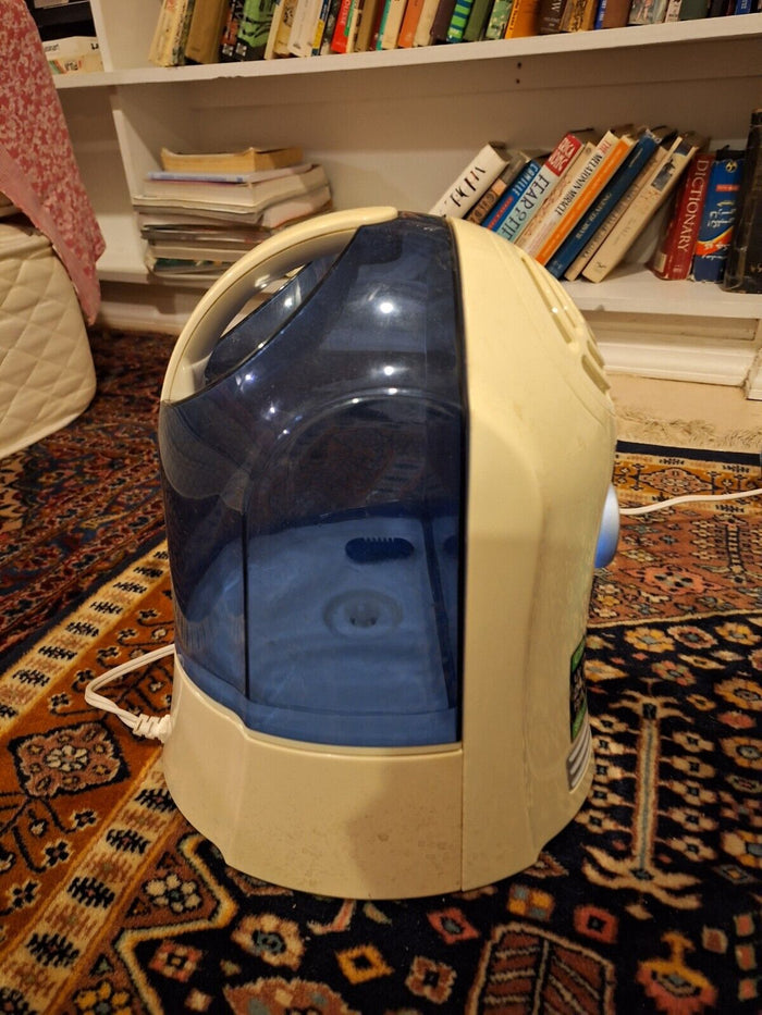 Sharper Image Cool Mist Ultrasonic Humidifier EVHD10C WORKS BUT MAKES LOUD NOISE