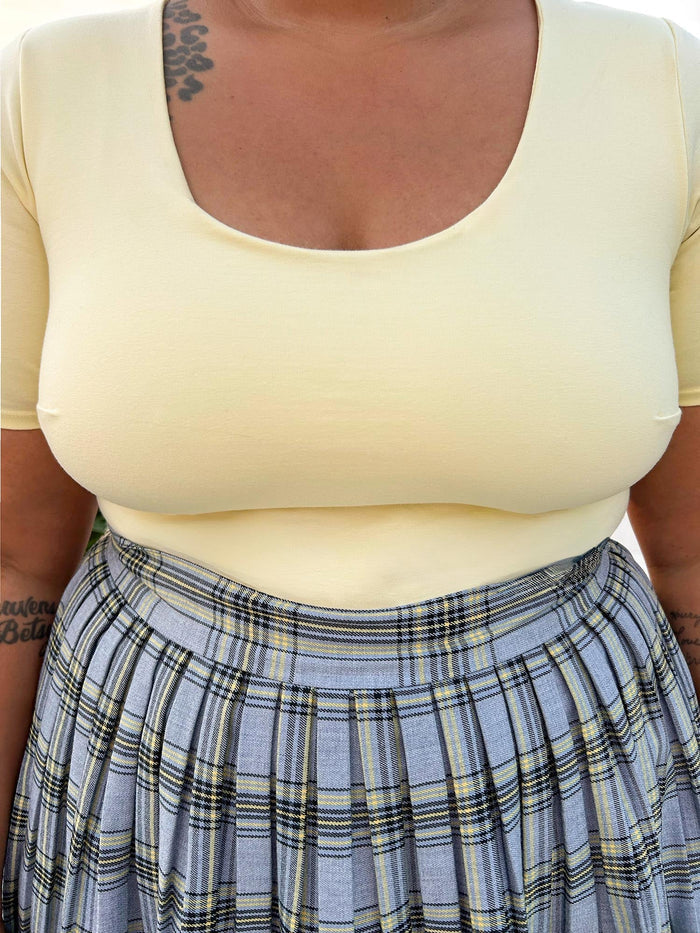Larrissa - Size F