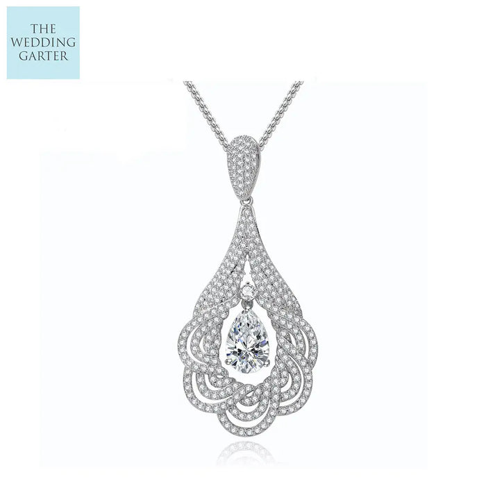 chandelier pendant necklace