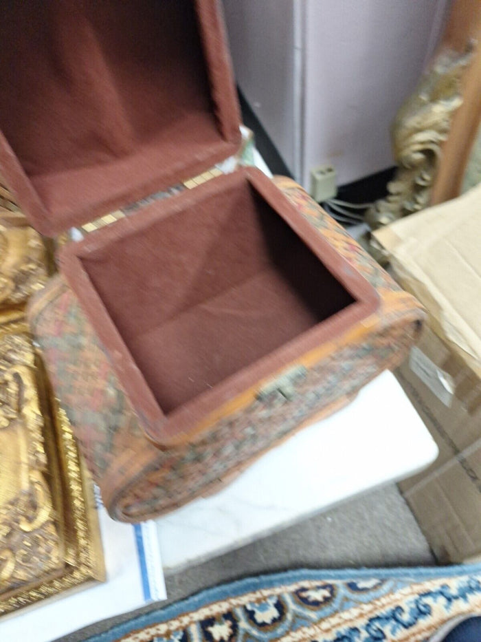 Vintage Basket Weave Jewelry Box