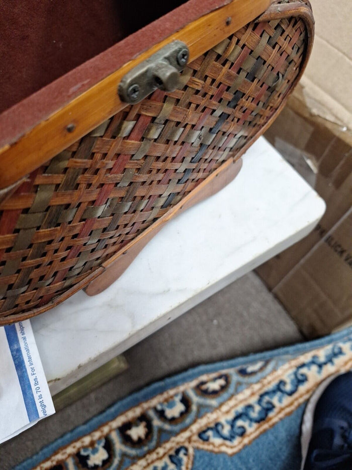 Vintage Basket Weave Jewelry Box